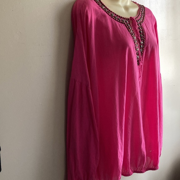 Michael Kors blouse/top size 2X pink with beads around neck. - Picture 3 of 7